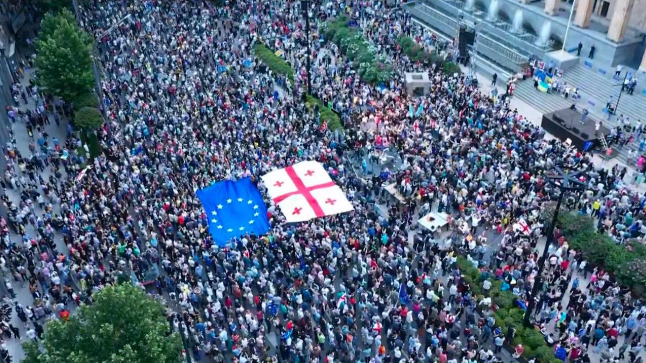 კვლევა, რომლითაც EU-ის მიმართ ნდობა შემცირდა, GORBI-მ ჩაატარა
