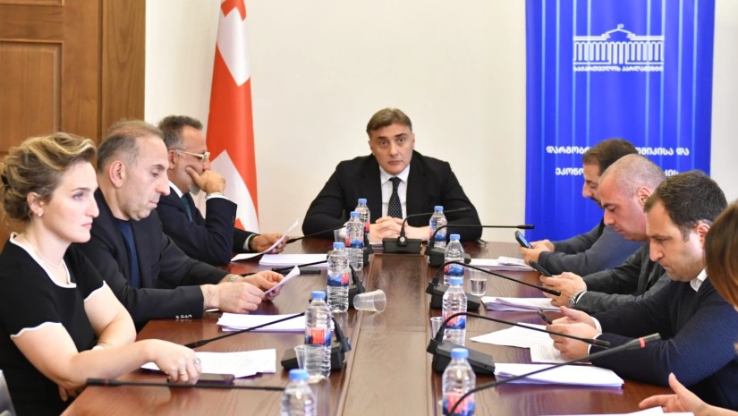 დარგობრივმა კომიტეტმა მოქალაქეებს „სამშენებლო ომბუდსმენის“ ინსტიტუტის შექმნის ინიციატივაზე უარი უთხრა