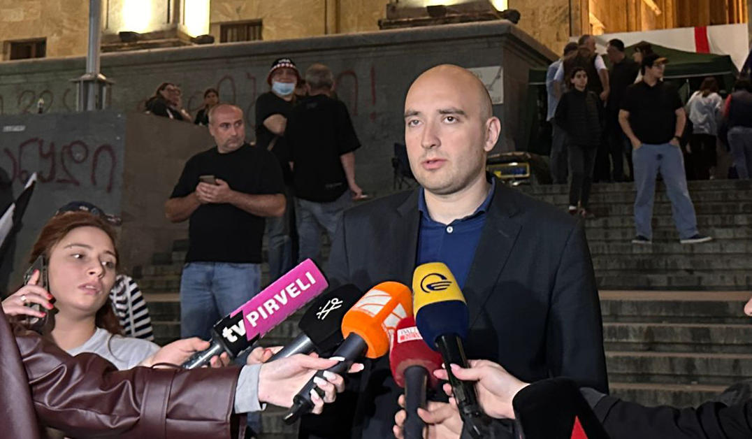 ირაკლი ფავლენიშვილი – „ნაციონალი მოძრაობა“ იქნება ყველა იმ ერთობაში, ბრძოლის წინა ხაზზე, სადაც რეჟიმს არ მივცემთ დიქტატურის გამყარების საშუალებას – სპეცოპერაციაში მონაწილეობა არცერთმა პოლიტიკურმა პარტიამ არ უნდა მიიღოს
