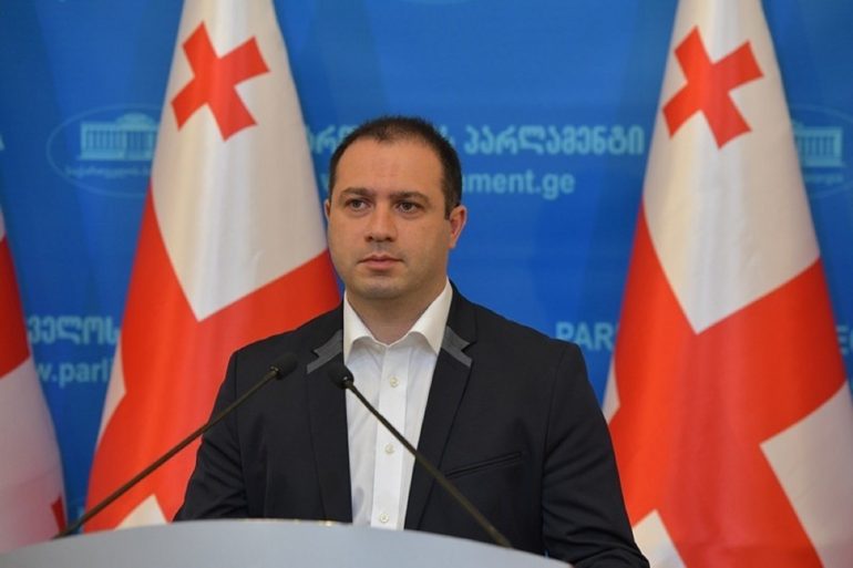 სამწუხაროა, მაგრამ ფაქტია, რომ ჰელსინკის კომისია გადაიქცა რადიკალების ერთგვარ მხარდამჭერ რუპორად, რომლებიც არ ინტერესდებიან რეალური ინფორმაციით