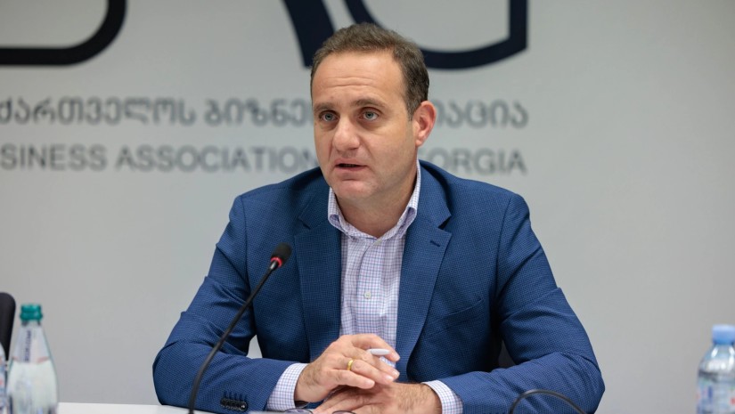 [ენერგეტიკული ბირჟის სრულად გახსნის] გადავადება მისასალმებელია. გვაქვს დრო გავიაზროთ, როგორი სამიზნე მოდელი გვჭირდება – ლევან ვეფხვაძე