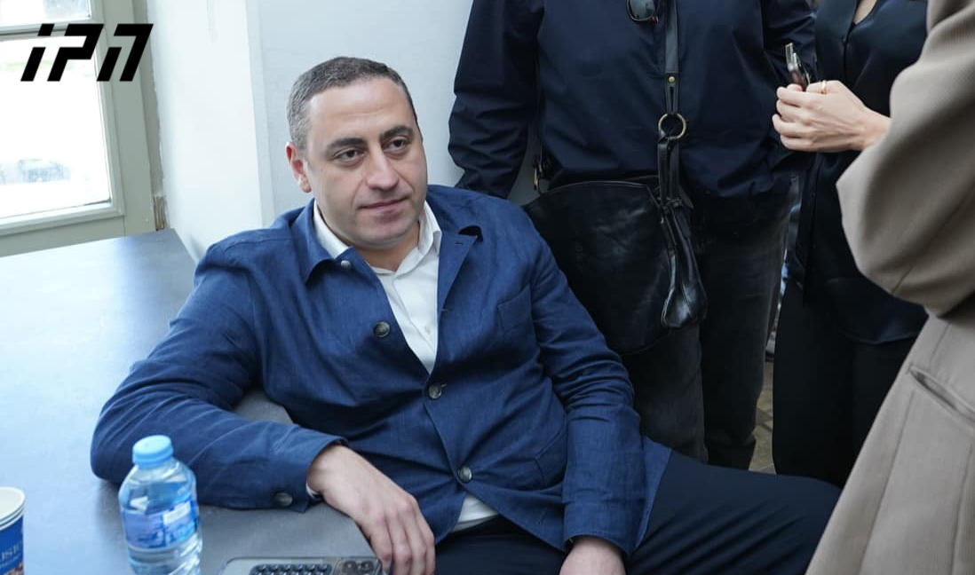 გიორგი ვაშაძე – კარგად ვარ, სიახლეა ის, რომ გწერთ 308-ე საკნიდან – პატიმარი არის არა ის, ვინც ფიზიკურად დაატყვევეს, არამედ ის, ვინც გარეთ არის და ვერ იაზრებს თავისუფლების არსს – ჩვენი იარაღია: ერთობა და ბრძოლა ბოლომდე!