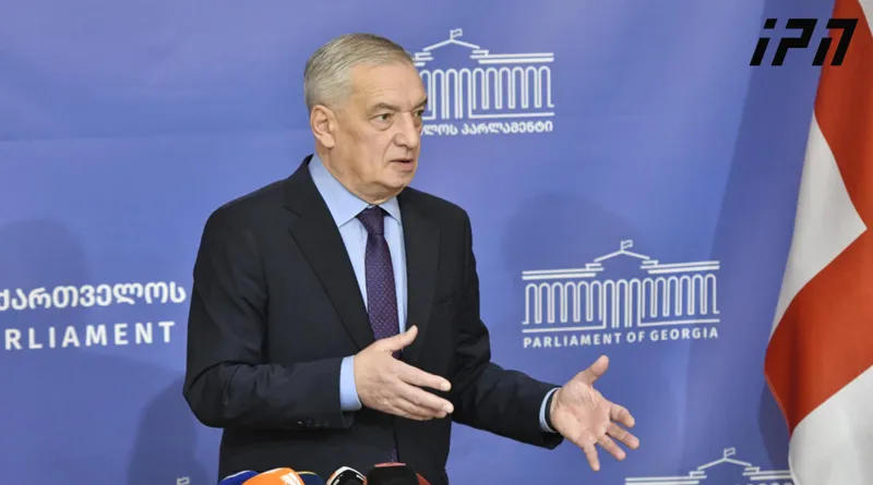 გია ვოლსკი – ნაჩო სანჩეს ამორის განცხადება სულელურია, არ არსებობს ისეთი გულუბრყვილო ადამიანი ე.წ. სანქცირებულთა შორის, რომელიც ამორს ან ევროპარლამენტარებს ამ პრობლემის მოგვარებისთვის მიმართავს