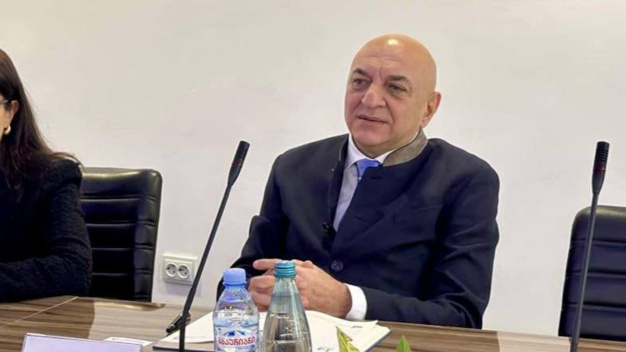 პროკურატურამ ალექსი ახვლედიანს ბრალდება წარუდგინა