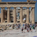 Due to the high temperature of the air, Athens Acropolis will be closed for several hours a day