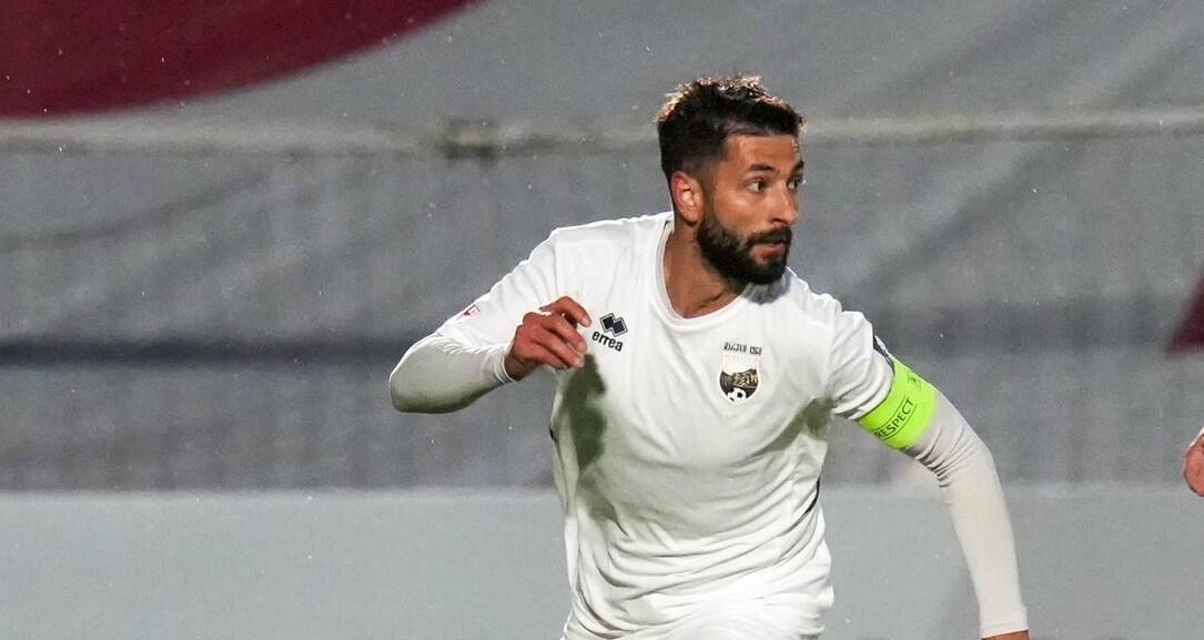 ლამაზი გოლები და წითლებიც