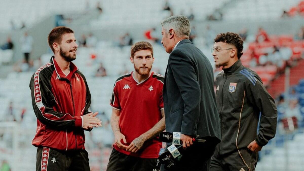 “ამაყი ვარ, რომ ლიგა 1-ში გხედავთ, ძმებო” – მიქაუტაძემ წიტაიშვილს და აბუაშვილს მიმართა