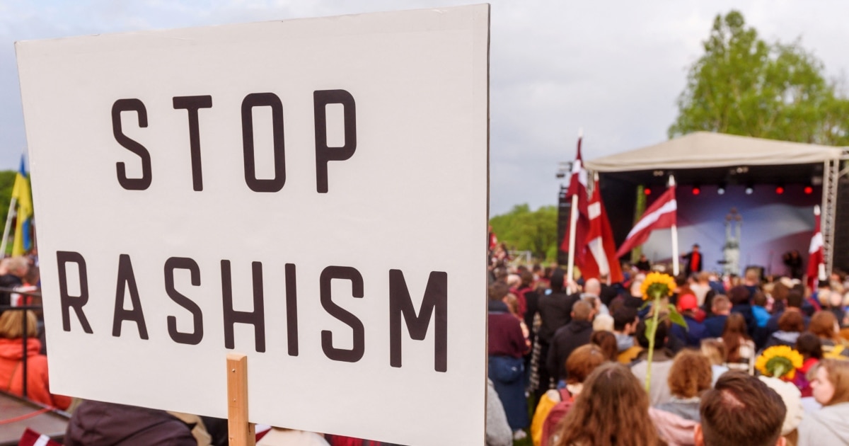 ზელენსკიმ ხელი მოაწერა კანონს, რომელიც ამყარებს “რაშიზმის” ცნების განსაზღვრებას