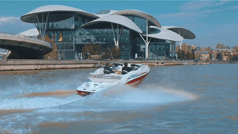 მდინარეებსა და ტბებზე მცურავი საშუალებების რეგისტრაცია აპრილში დაიწყო, თუმცა 4 თვეში მხოლოდ 2 დარეგისტრირდა