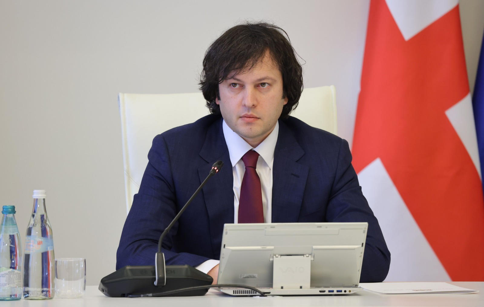 ირაკლი კობახიძე მამუკა ჩარკვიანის გარდაცვალების გამო მწუხარებას გამოთქვამს