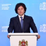 „ეს არის კიდევ ერთი ნაბიჯი ჩვენი სტრატეგიული მიზნისკენ – ვაქციოთ საქართველო ევროპისა და აზიის დამაკავშირებელი შუა დერეფნის ცენტრალურ, უსწრაფეს და უსაფრთხო რგოლად“ – ირაკლი კობახიძე სურამის შემოვლითი გზის გახსნაზე