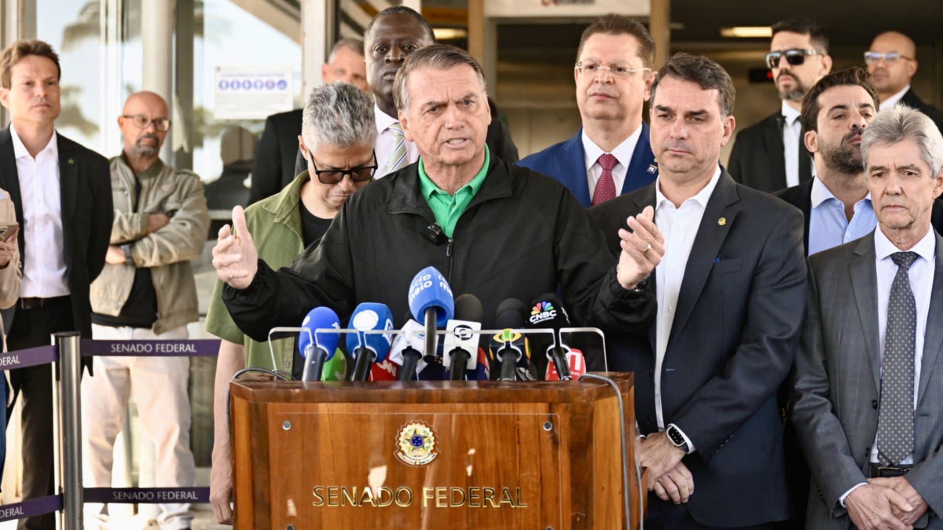 ბრაზილიის უზენაესმა სასამართლომ, სახელმწიფო გადატრიალების საქმეზე, ყოფილ პრეზიდენტ ჟაირ ბოლსონარუს შინაპატიმრობა მიუსაჯა