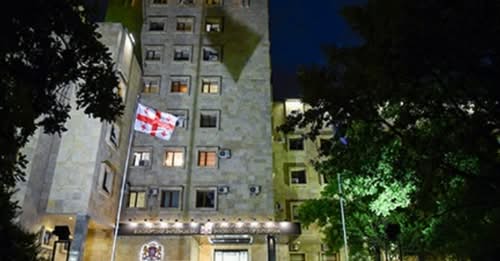 პროკურატურამ, 1 წლის და 2 თვის შვილიშვილის მიმართ განხორციელებული ძალადობის ფაქტზე, ბებიას ბრალდება წარუდგინა