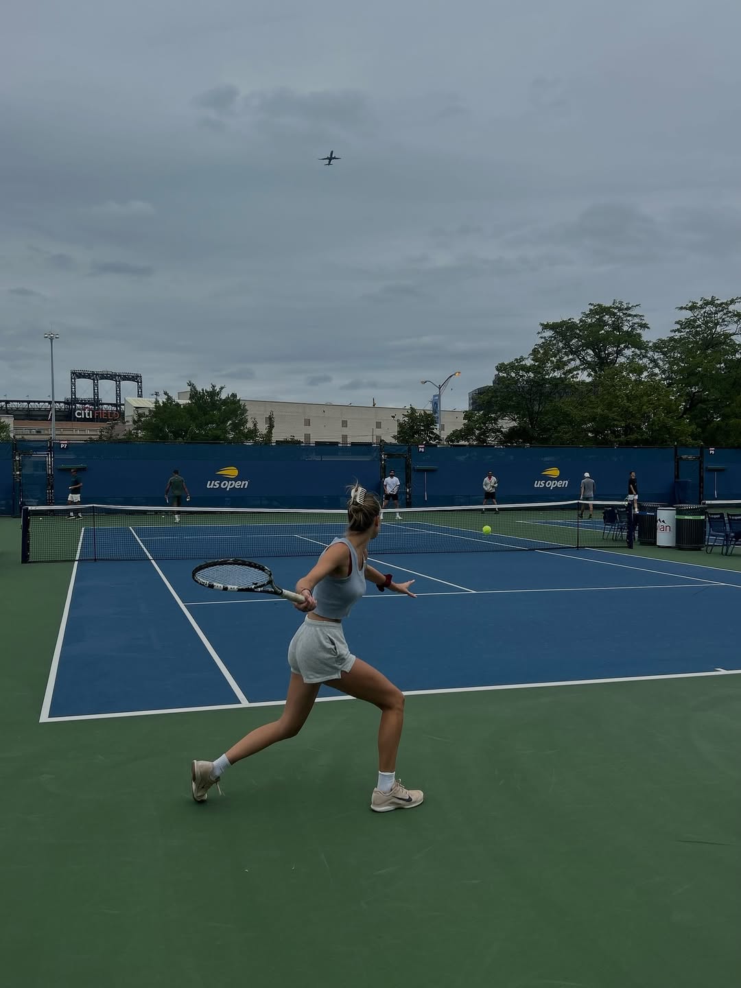 ქართული ანბანი, ქართველი საქმრო და ფოტოები ამერიკის ღია პირველობიდან: ნიკოლოზ ბასილაშვილისა და კარლოტა ელენას ფოტოები – Marao