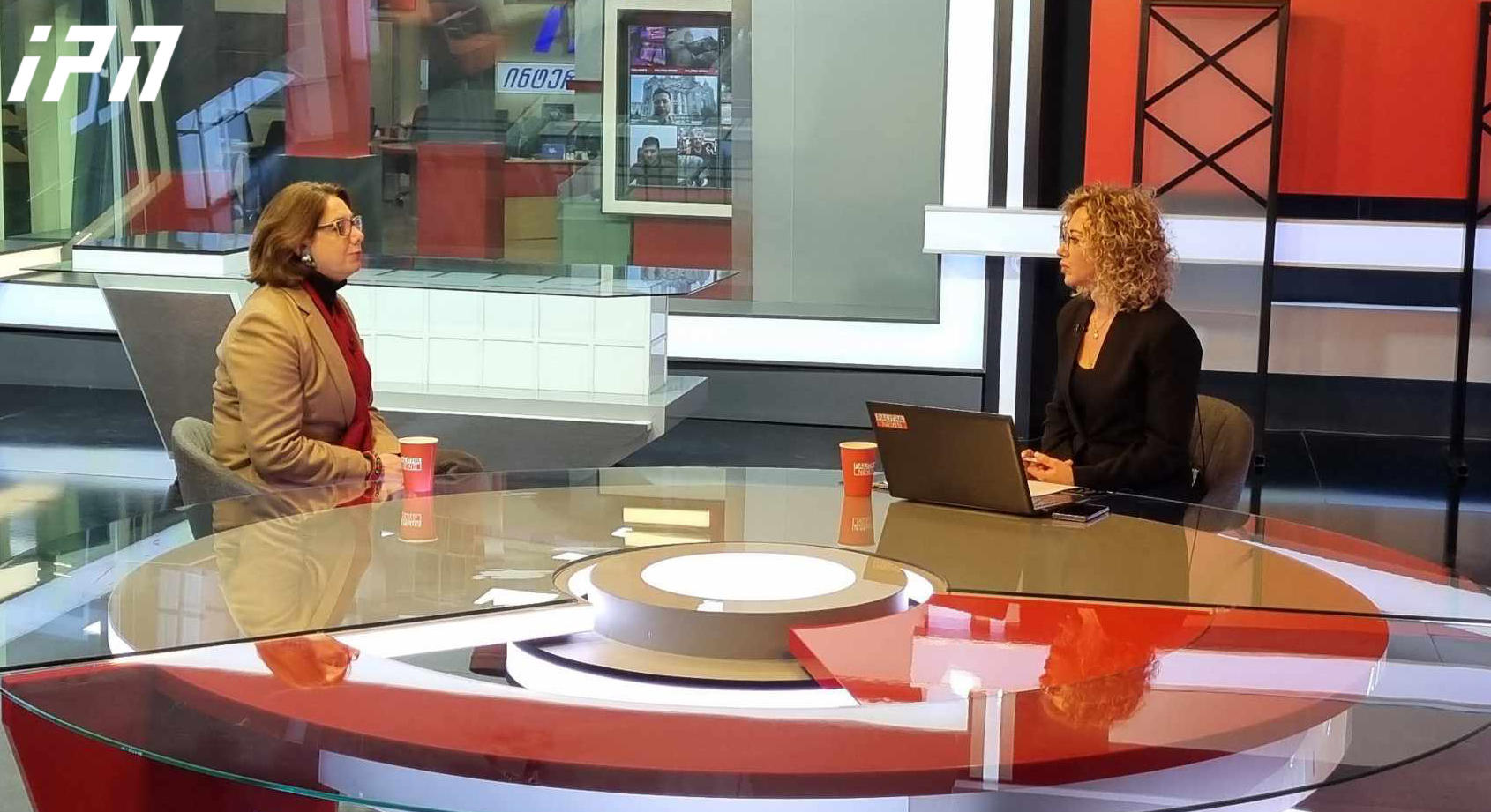 სალომე სამადაშვილი – არასდროს მომითხოვია ვინმეს ჩაქოლვა, არც „ლელოს“ მოუთხოვია – თუ ვინმე ითხოვს, არ ვისაუბროთ შეცდომებზე, რადგან ეს ადამიანი სამწუხაროდ, დაპატიმრებულია, ამის „ვექსილს“ ვერ გავცემ