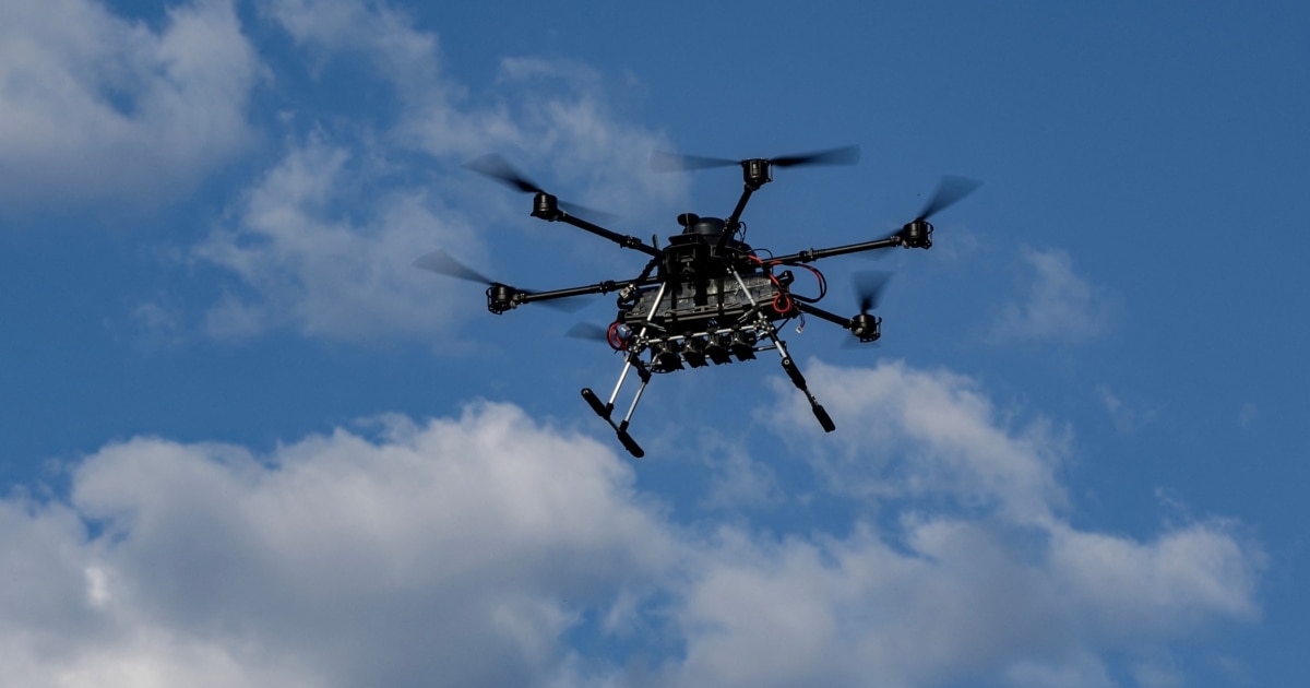 ნავთობის საცავი, უშიშროების სამსახურის შენობა – რუსეთიდან დრონებით შეტევის შესახებ იუწყებიან