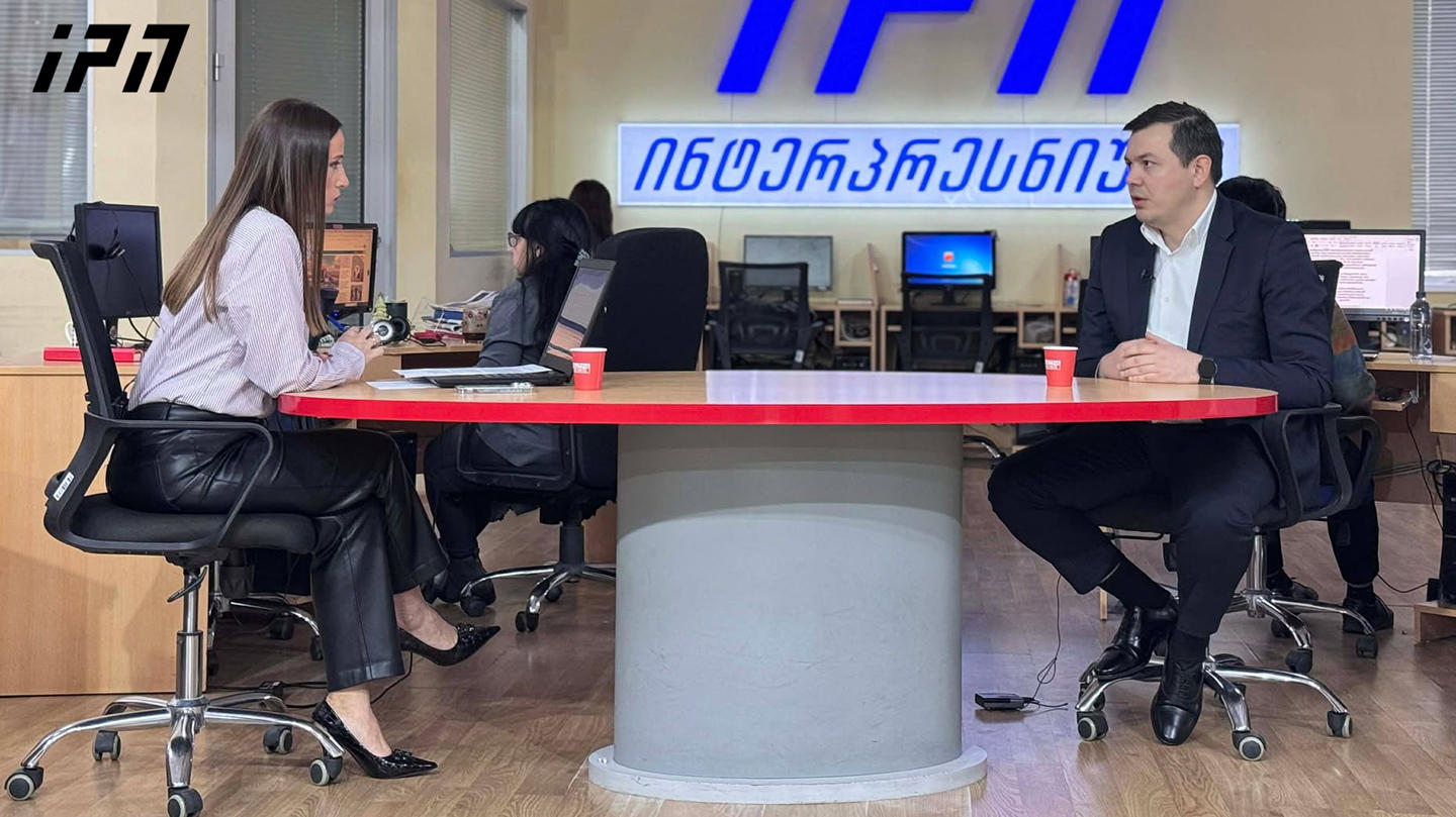 გიგა ფარულავა – სუს-ი აძლიერებს „ოცნების“ პროპაგანდას, ამიტომ ვერ გამოიძიებს დანაშაულს, რომელიც, შესაძლოა, მაღალი თანამდებობის პირებთან მიდიოდეს, რაც შეეხება გიორგი გახარიას, მისი პოლიტიკიდან წასვლით ოპონენტებს ვერ გავახარებთ