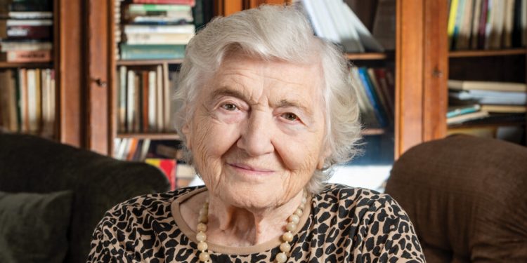 მზექალა შანიძემ განათლების ე.წ. რეფორმას ჩხირკედელაობა უწოდა – “ეს ძალიან დიდი ზიანის მომტანია!“