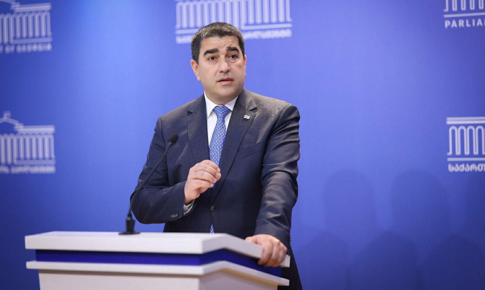 შალვა პაპუაშვილი მიხეილ სააკაშვილსა და ნიკა მელიას შორის დაპირისპირებაზე – ისემც უქნიათ, დაუჭამიათ ერთმანეთი
