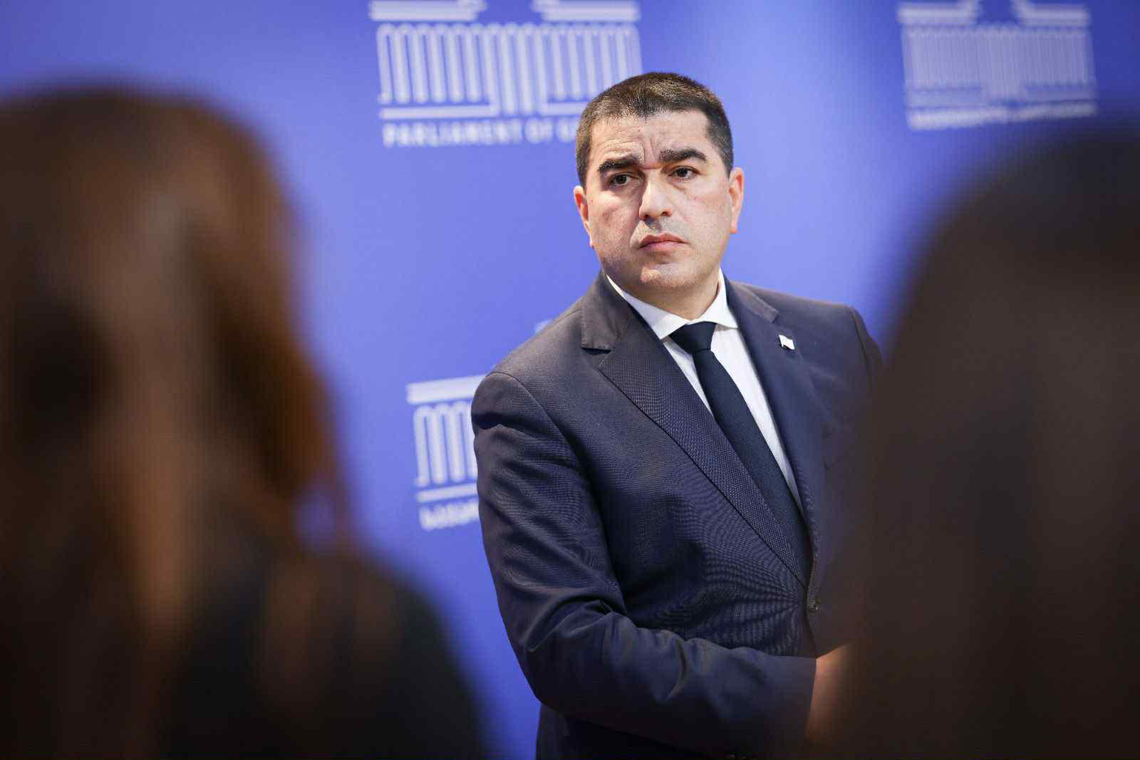 შალვა პაპუაშვილი – ჩვენთვის საზომი არ არის პრეზიდენტი ზელენსკი, რომელიც საქართველოს წინააღმდეგ მტრულ პოლიტიკას აწარმოებს, ჩვენთვის საზომია უკრაინელი ხალხი, რომელსაც გვინდა მძიმე პერიოდში გვერდში დავუდგეთ