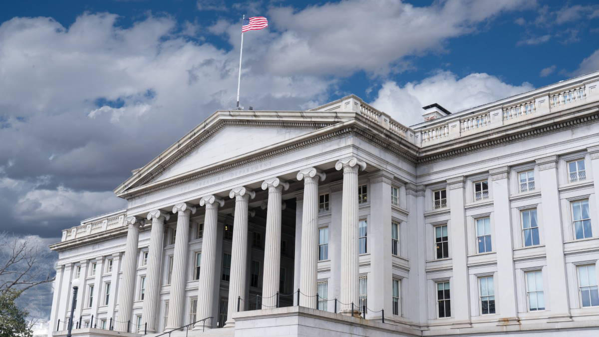 აშშ-მა რამდენიმე რუსული ბანკის წინააღმდეგ სანქციები შეაჩერა