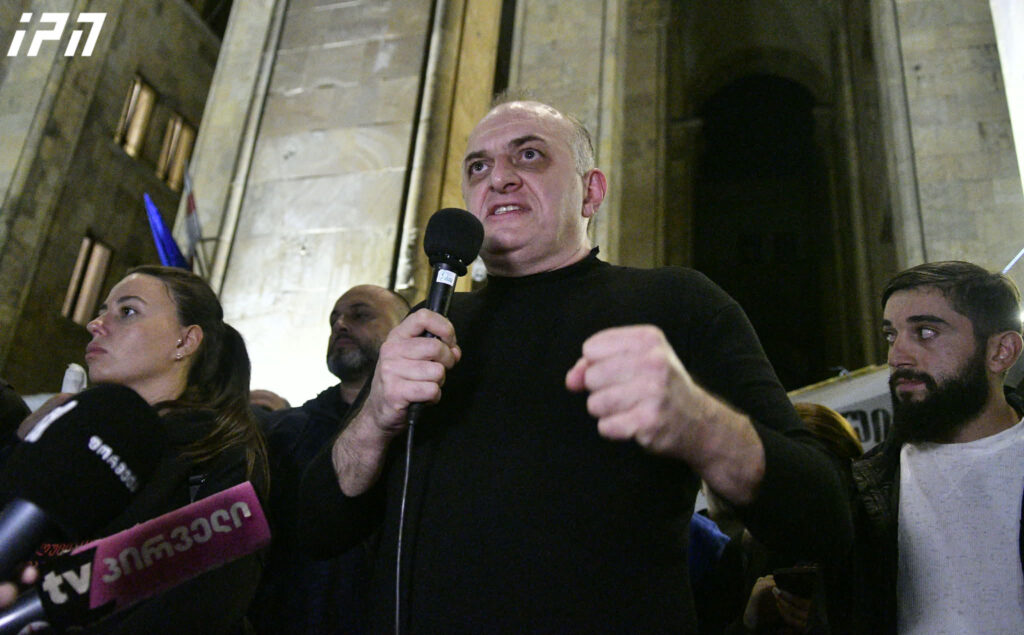 მურთაზ ზოდელავა – მზად ვარ, ყველა მუხლი ჩემს თავზე ავიღო, თუ გინდათ, კიდევ დაამატეთ, ოღონდ პროკურატურამ ლმობიერება გამოიჩინოს ამ საქმეში პატიოსანი ადამიანების მიმართ – გთხოვთ, მათთვის საპროცესო შეთანხმება გახადოთ ხელმისაწვდომი